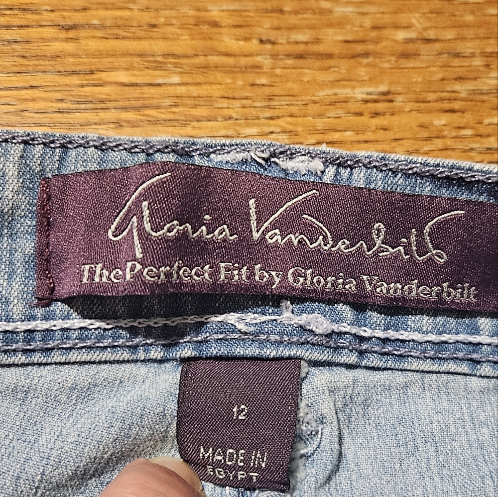 Gloria Vanderbilt Perfect Fit Capris - Size 12 - Picture 5 of 6
